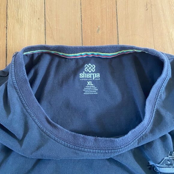 Grey Sherpa T-Shirt - Picture 4 of 4